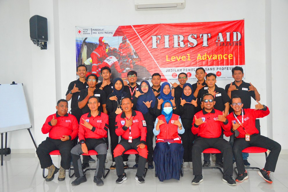 team diklat PMI PMR KSR relawan pangkalpinang korps Red Cross Indonesia website